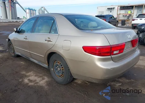 2005 Honda Accord 2.4 Lx z USA, uszkodzony, nr VIN 1HGCM56475A124004